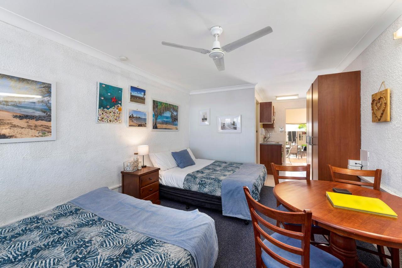 Bundaberg Coral Villa Motor Inn Exterior photo
