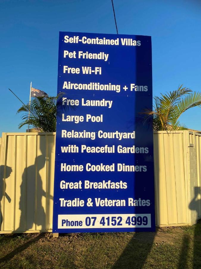 Bundaberg Coral Villa Motor Inn Exterior photo
