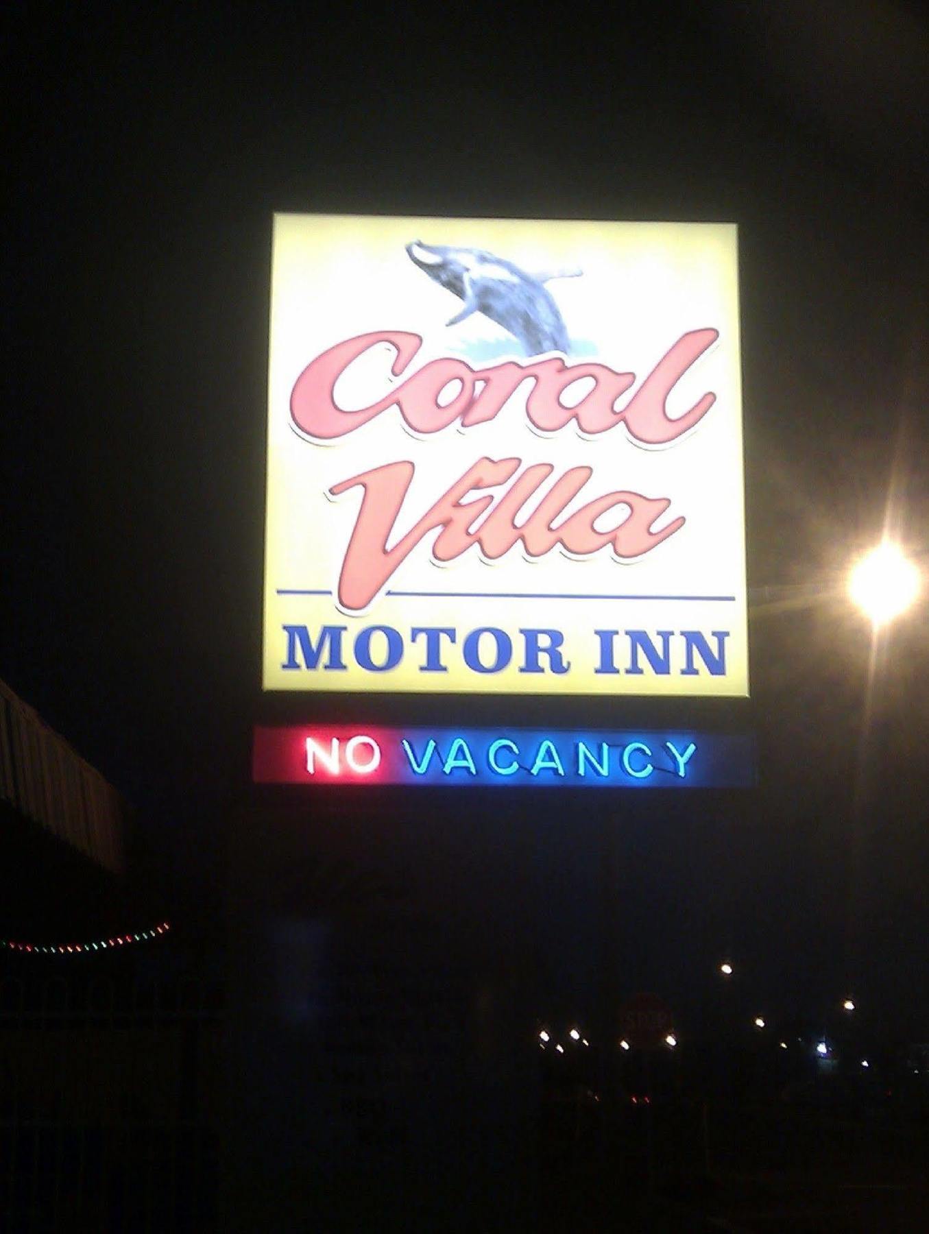 Bundaberg Coral Villa Motor Inn Exterior photo